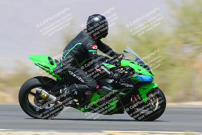 media/Mar-28-2022-Superbike Trackdays (Mon) [[b8603d0f67]]/Open Track Time/Turn 3 Inside/